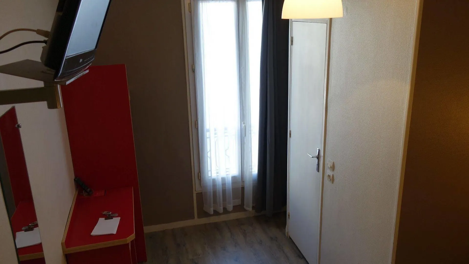 Hotel Acacia Parigi